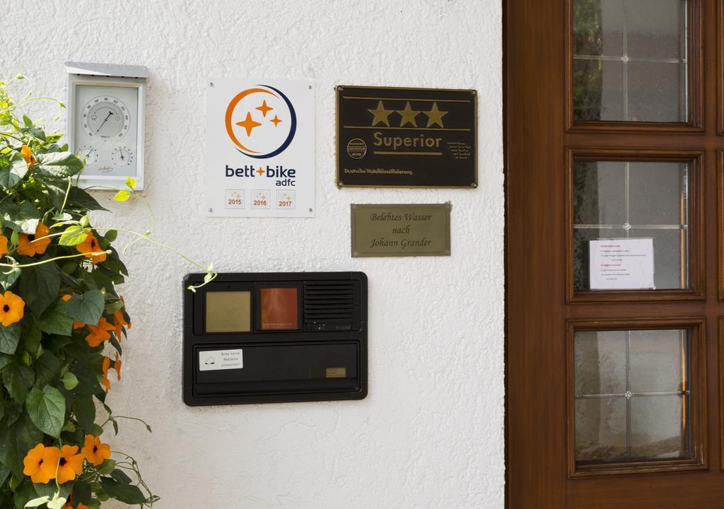 באד גרוננבאך Landhotel Groenenbach מראה חיצוני תמונה