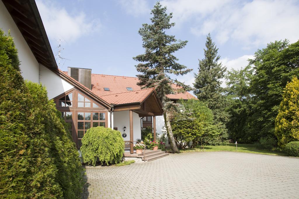 באד גרוננבאך Landhotel Groenenbach מראה חיצוני תמונה